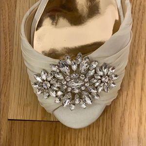 Badgley Mischka Libretto Kitten Heels